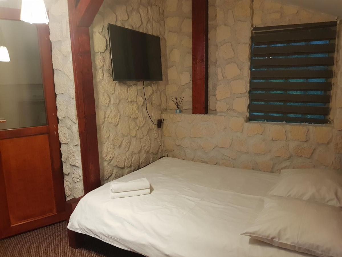 بوخارست Mpoint Motel المظهر الخارجي الصورة