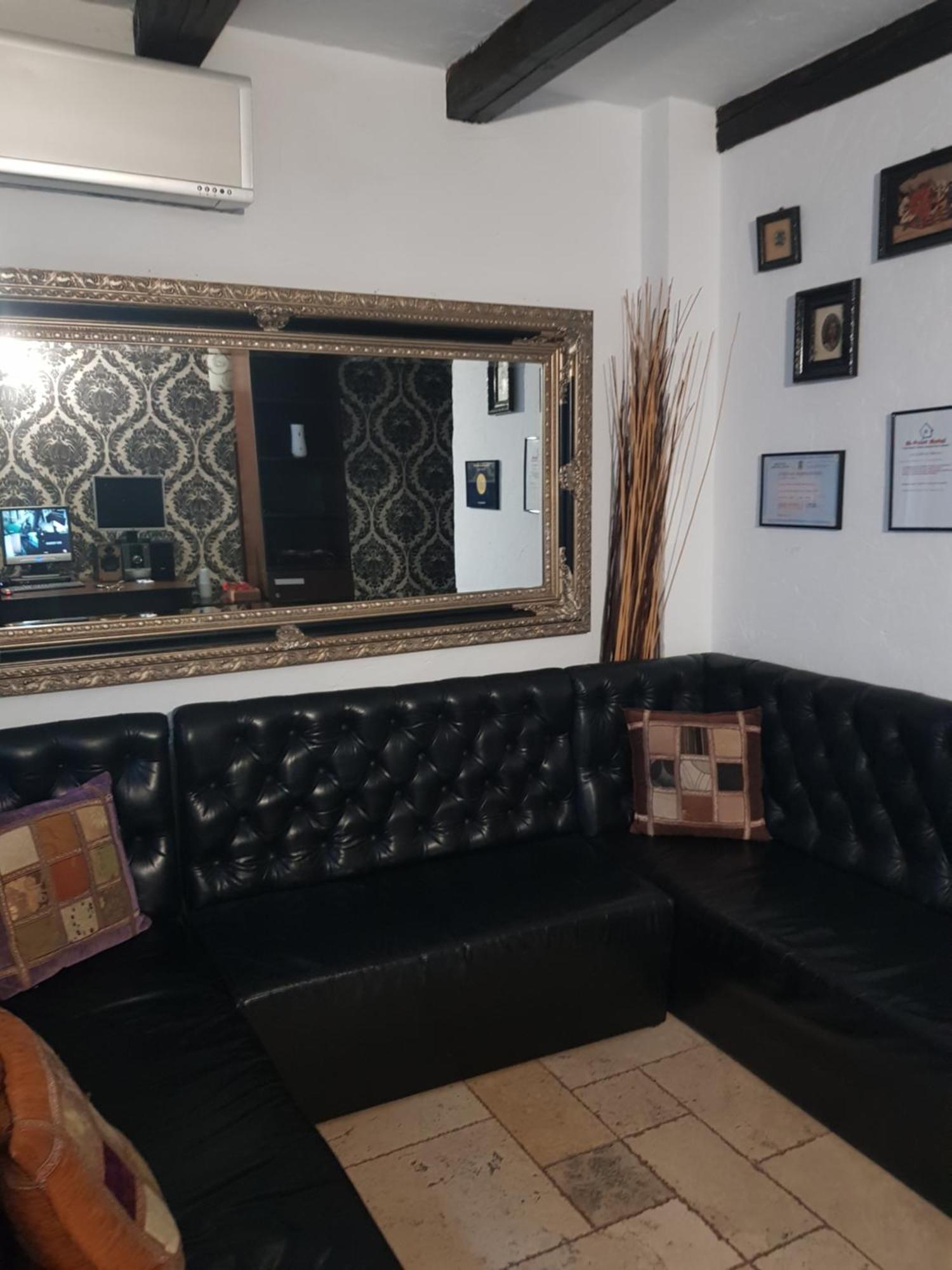 بوخارست Mpoint Motel المظهر الخارجي الصورة